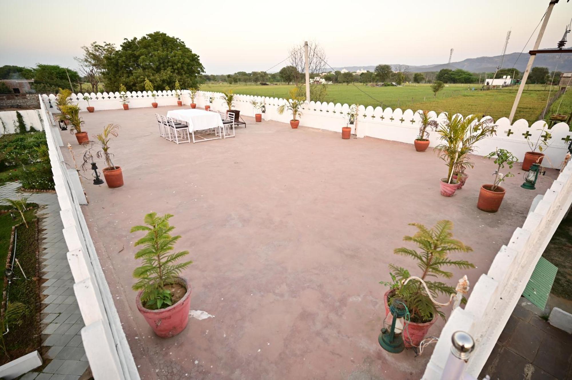 The Castle Crown - Hem Vilas Resort Ranthambhore Sawai Madhopur Extérieur photo