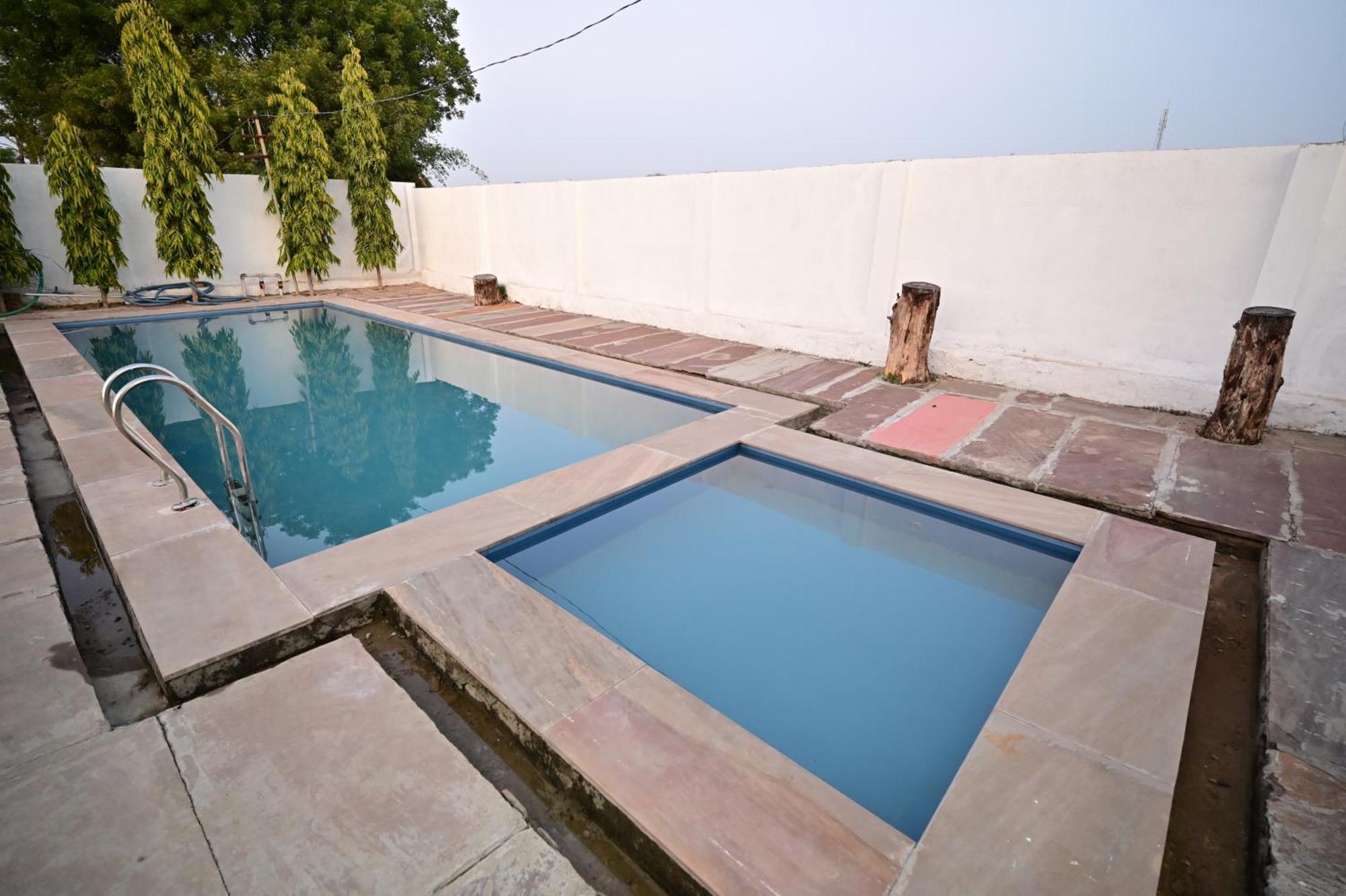 The Castle Crown - Hem Vilas Resort Ranthambhore Sawai Madhopur Extérieur photo