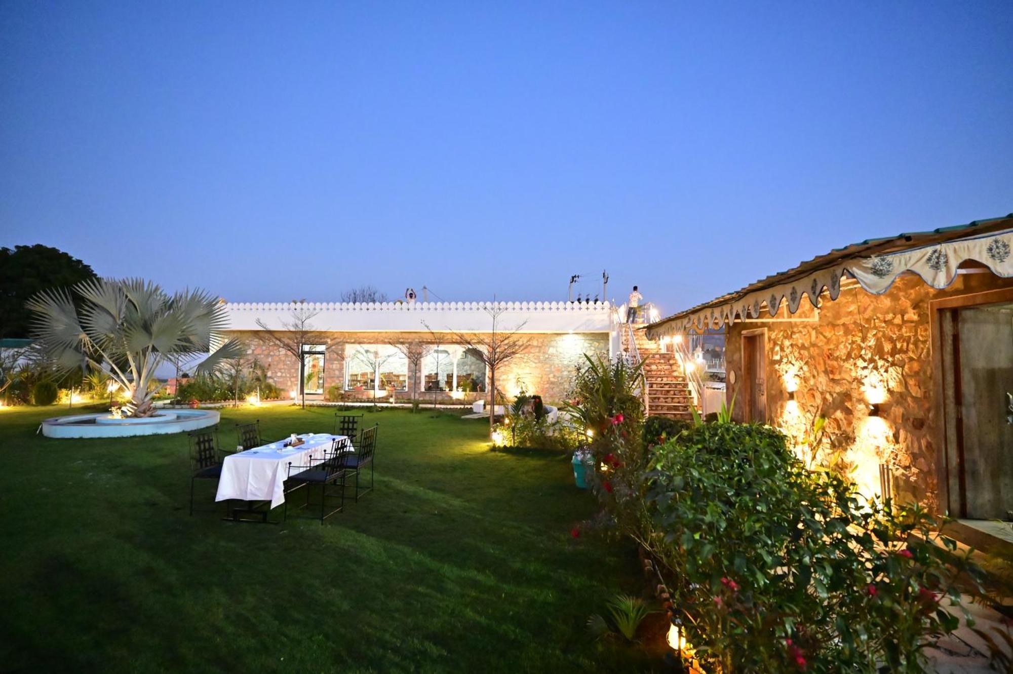 The Castle Crown - Hem Vilas Resort Ranthambhore Sawai Madhopur Extérieur photo