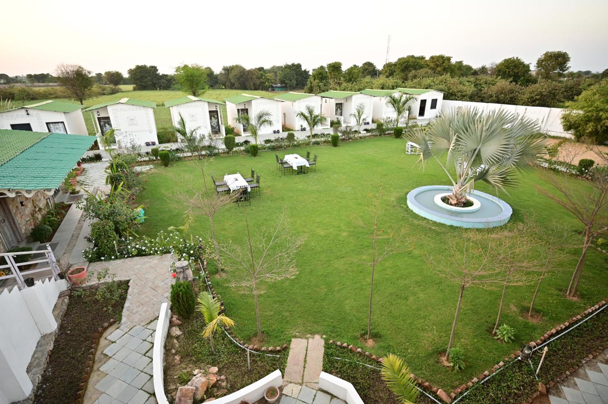 The Castle Crown - Hem Vilas Resort Ranthambhore Sawai Madhopur Extérieur photo