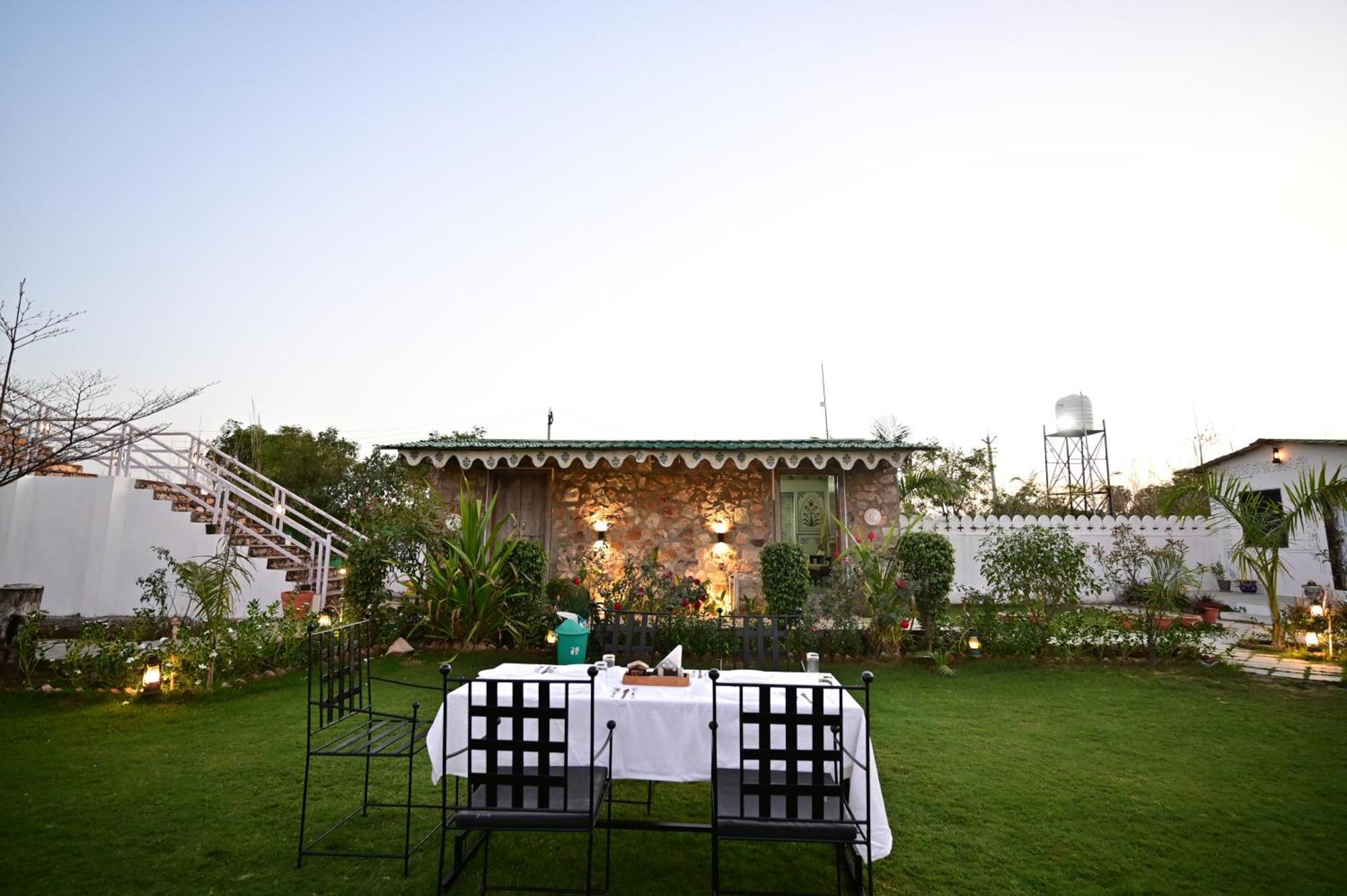 The Castle Crown - Hem Vilas Resort Ranthambhore Sawai Madhopur Extérieur photo